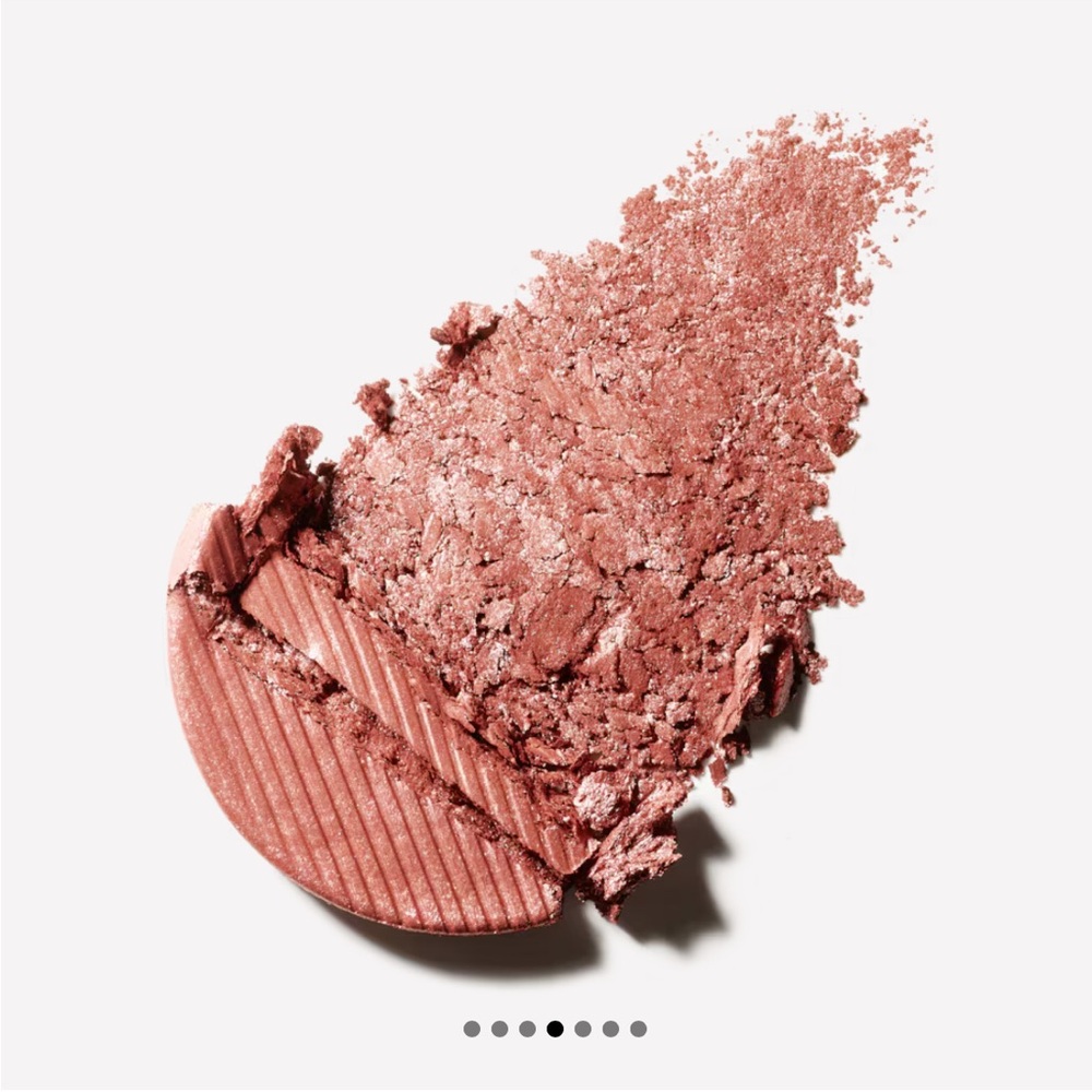 MAC Extra Dimension Blush Hushed Tone Made in Italy - Picture 4 of 6